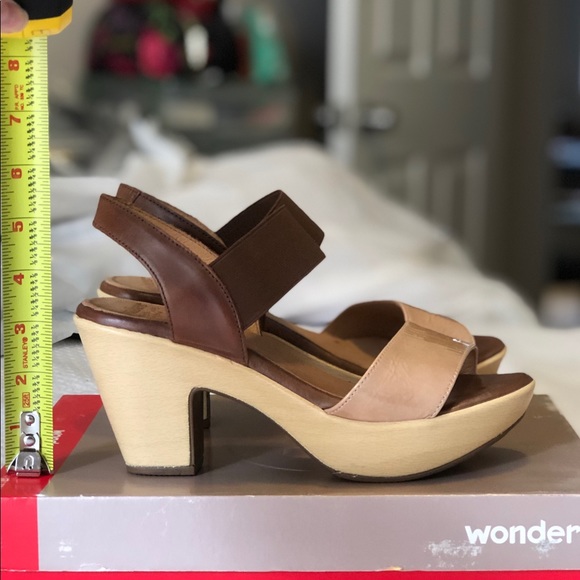 Wonders platform tan + brown high heel sandal - Picture 6 of 8